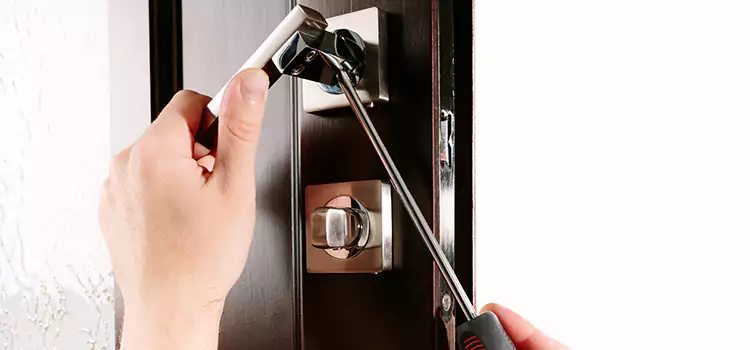 Door Lock Replacement Service Carrollwood