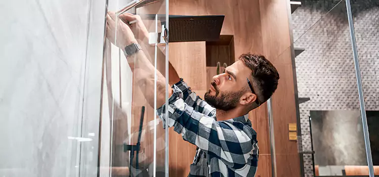 Replace Shower Doors with Frameless Carrollwood