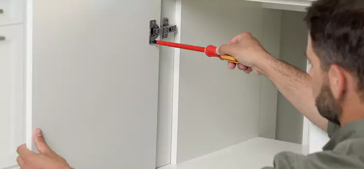 Screen Door Hinge Repair Carrollwood